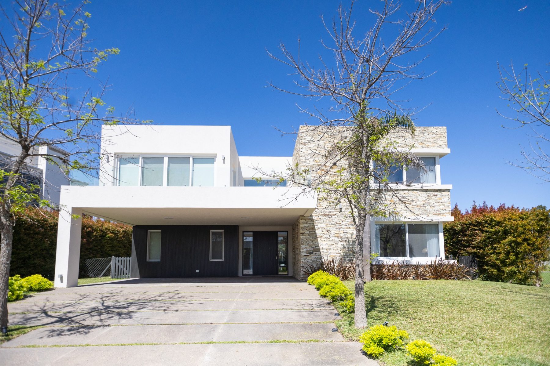 Propiedades seleccionadas y asesoramiento inmobiliario premium